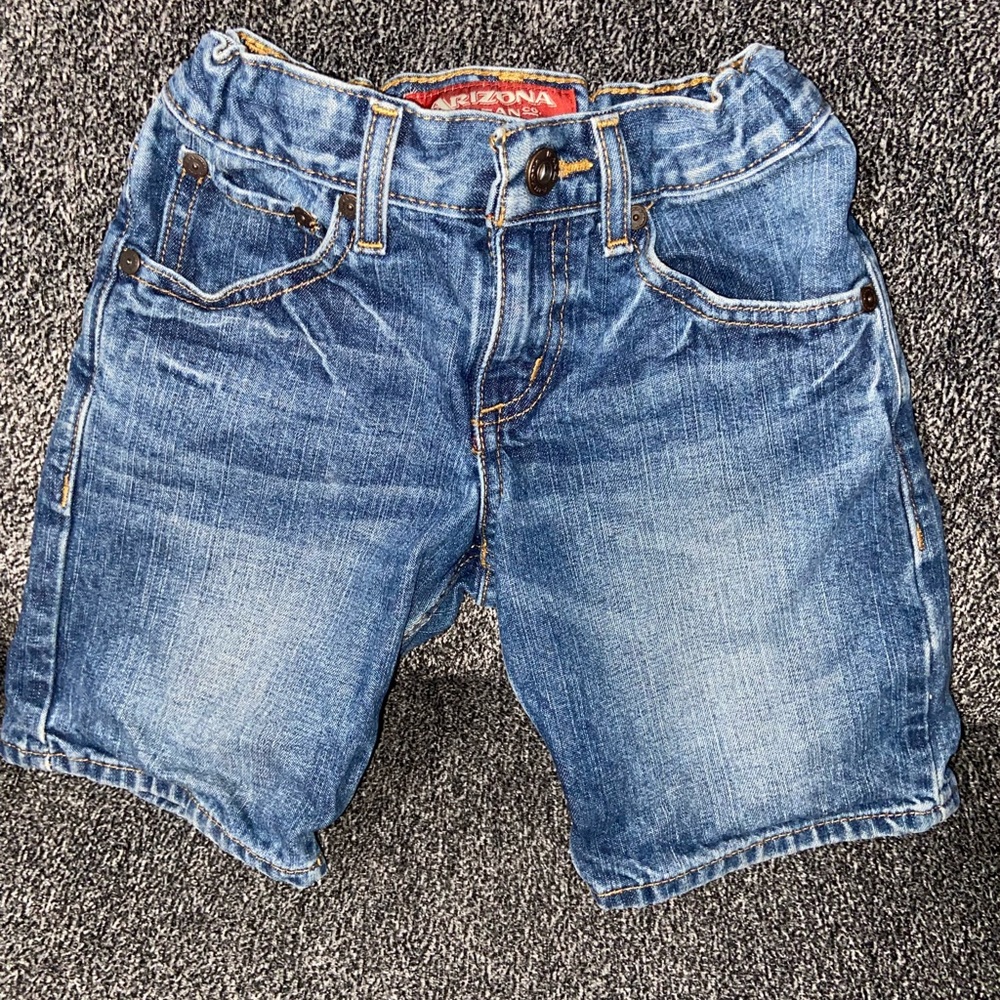 Arizona Jean Co Boys Shorts Size 6 with Adj Waist Band